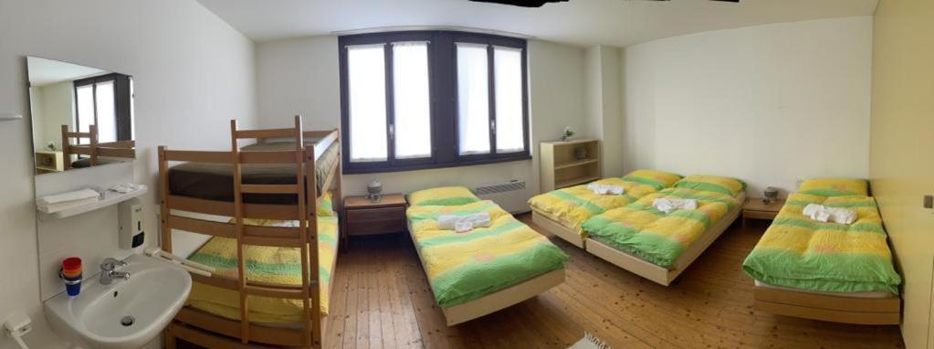Osteria Con Alloggio Ul Furmighin Morbio Inferiore Exteriér fotografie